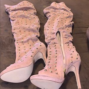 W8. Blush OTK high boot.Great condition